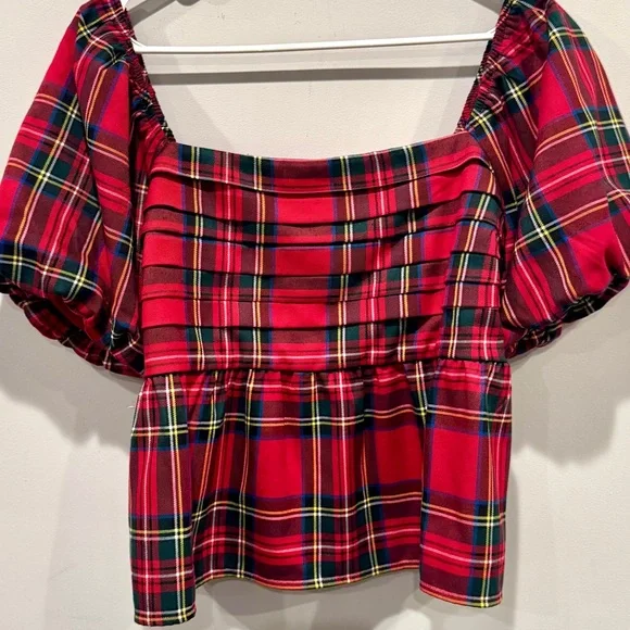Francesca’s Collections Nicole Plaid Puff Sleeve Pleated Holiday Blouse NWT - Picture 4 of 15